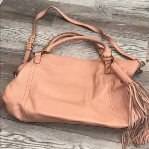 G.I.L.I. Blush Pink Leather Shoulder Bag with Tassel Detail and Gold Hardware